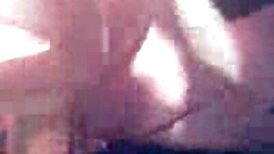 Laimingas pornografinis aktorius sumušė dvi Europos gražuoles
